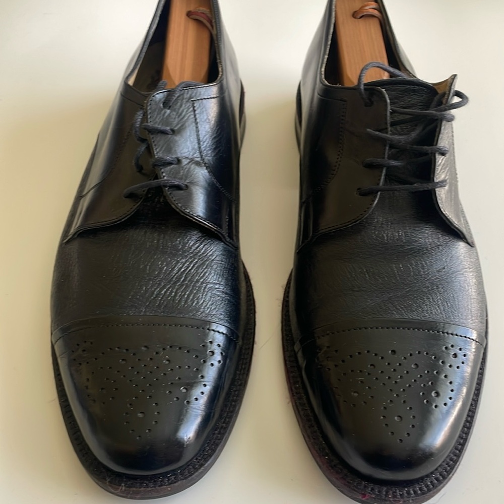 Men’s Cap Toe Dress Shoes, Johnston & Murphy, Black, Size 9M